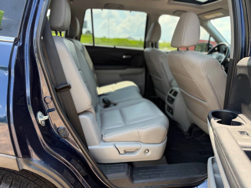 Used 2018 Honda Pilot Touring image 31