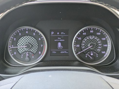 Used 2020 Hyundai Elantra Limited w/ Cargo Package (C1) image 10