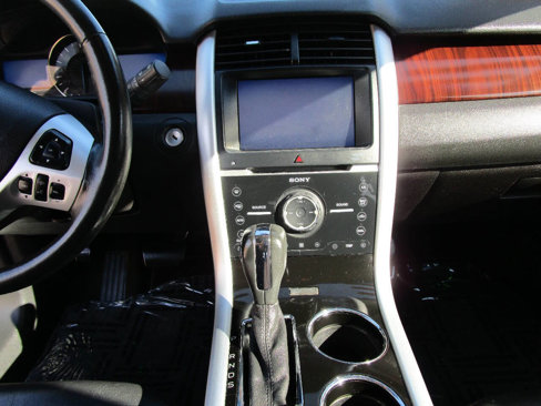 Used 2013 Ford Edge Limited image 11