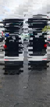 Used 2022 Chevrolet Equinox LS w/ LS Convenience Package image 7