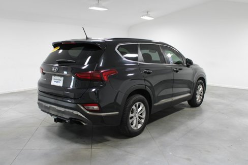 Used 2019 Hyundai Santa Fe SE image 10