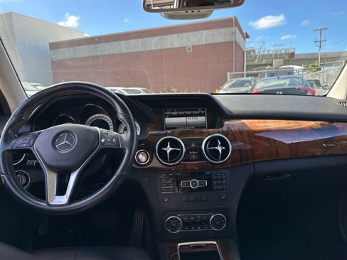 Used 2013 Mercedes-Benz GLK 350 2WD image 13