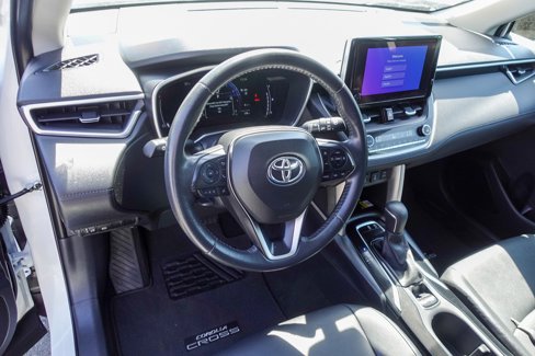 Used 2023 Toyota Corolla Cross XLE image 9