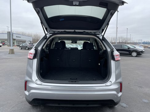 New 2024 Ford Edge SE w/ Black Appearance Package image 25