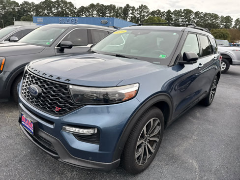 Used 2020 Ford Explorer ST w/ Premium Technology Package image 3