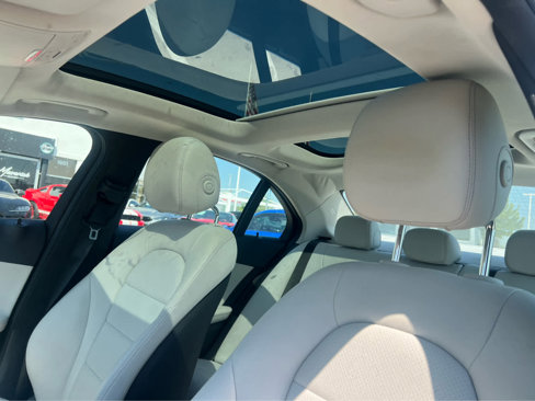 Used 2015 Mercedes-Benz C 300 Sedan image 6