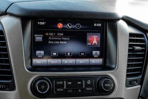 Used 2015 GMC Yukon XL Denali w/ Premium Package image 29