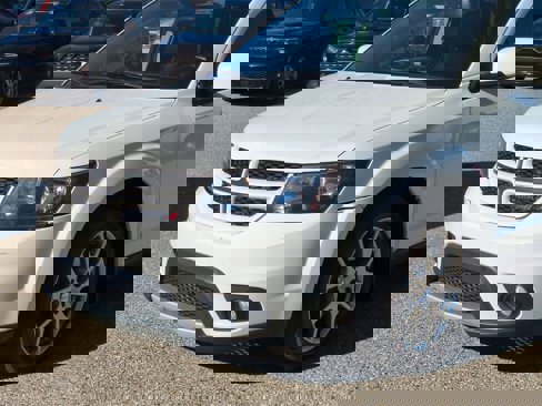 Used 2017 Dodge Journey GT image 11
