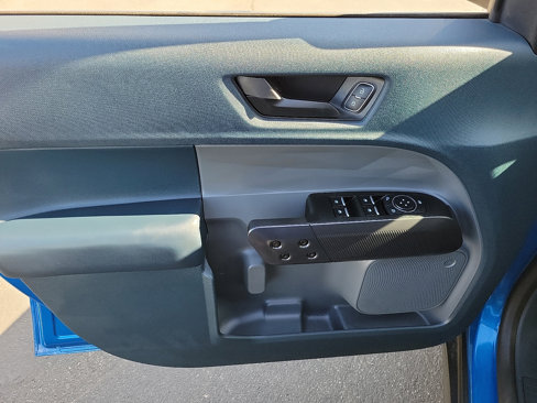 Used 2025 Ford Maverick XLT w/ Black Appearance Package image 10