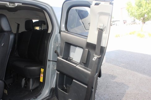 Used 2014 Toyota FJ Cruiser 4WD image 46