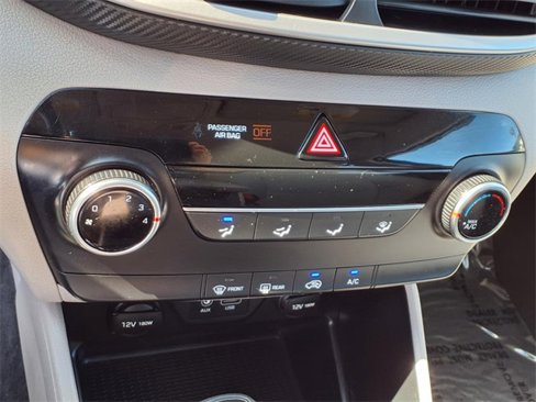 Used 2019 Hyundai Tucson SE image 30