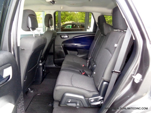 Used 2017 Dodge Journey SXT w/ Comfort/Convenience Group image 13