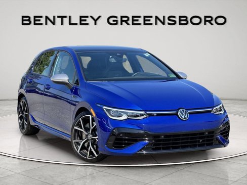 Used 2022 Volkswagen Golf R image 1