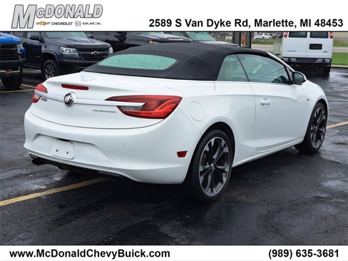 Used 2019 Buick Cascada Premium image 4