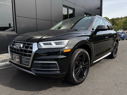 Used 2019 Audi Q5 2.0T Premium Plus w/ Premium Plus Package image 2
