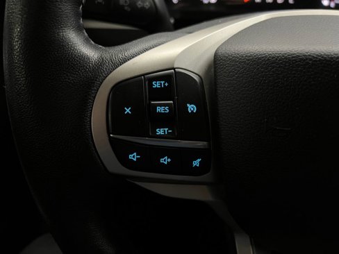Used 2021 Ford Explorer XLT w/ Equipment Group 202A image 26
