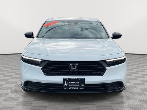 Used 2024 Honda Accord Sport image 2