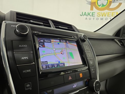 Used 2017 Toyota Camry XLE image 20