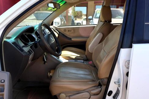 Used 2005 Toyota Highlander 4WD V6 image 17