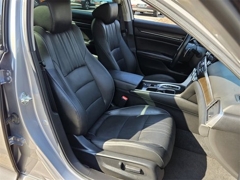 Used 2022 Honda Accord EX-L image 19