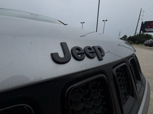 Used 2021 Jeep Compass Latitude image 9
