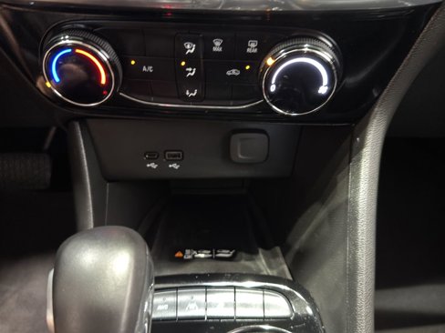 Used 2024 Buick Encore GX Sport Touring w/ Advanced Technology Package image 31