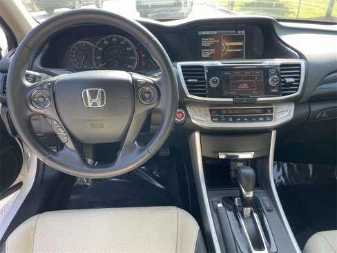 Used 2015 Honda Accord EX-L image 8