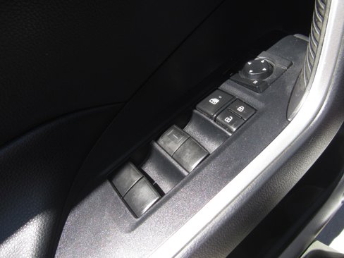 Used 2019 Toyota RAV4 XLE image 22