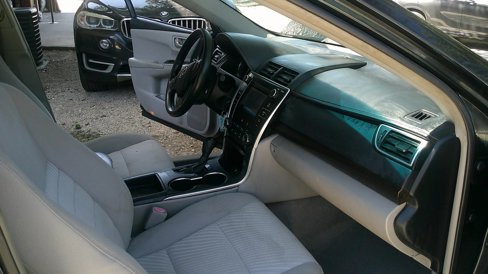Used 2017 Toyota Camry LE image 29