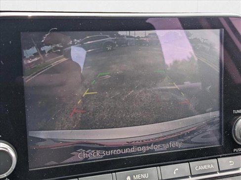 Used 2023 Nissan Altima 2.5 SV image 13