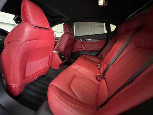 Used 2017 Maserati Quattroporte S GranSport Q4 image 23