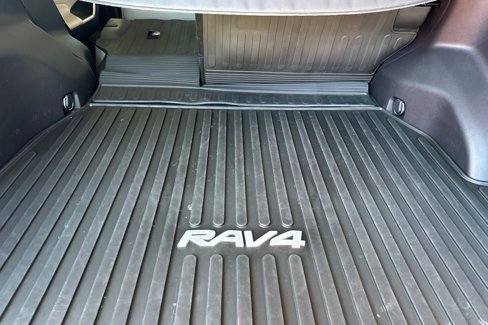 Certified 2022 Toyota RAV4 XLE image 21