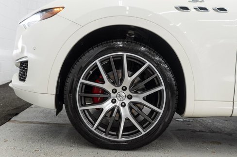 Used 2022 Maserati Levante GT image 32