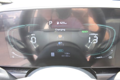 Used 2023 Kia Niro EX Touring image 24