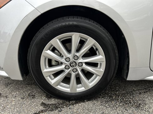 Used 2024 Toyota Corolla LE image 12