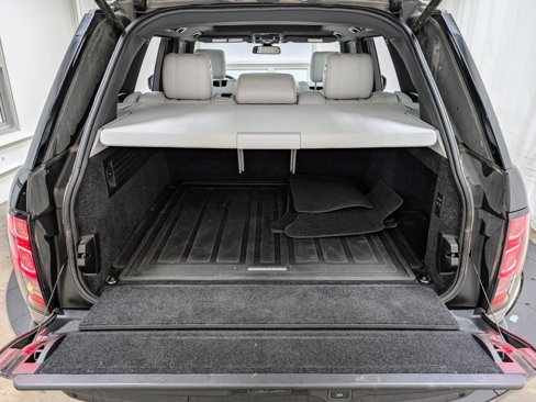 Used 2016 Land Rover Range Rover Supercharged image 22