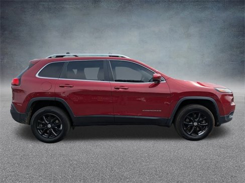 Used 2016 Jeep Cherokee Latitude w/ Safety/Convenience Group image 3