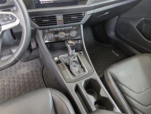Certified 2024 Volkswagen Jetta SEL image 27