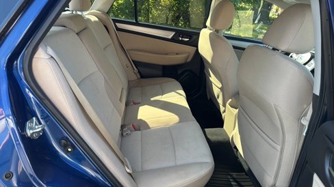 Used 2016 Subaru Outback 2.5i Premium image 13