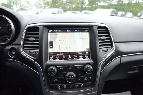Used 2018 Jeep Grand Cherokee Limited image 20