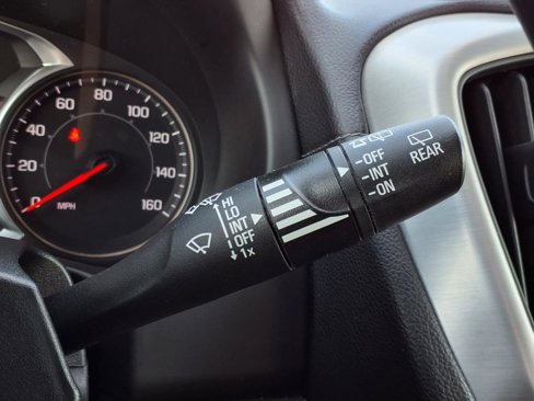 Used 2022 GMC Terrain SLE image 17