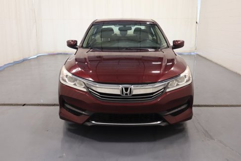 Used 2017 Honda Accord LX image 3