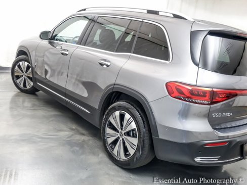 Used 2023 Mercedes-Benz EQB 250+ w/ Exclusive Package image 10