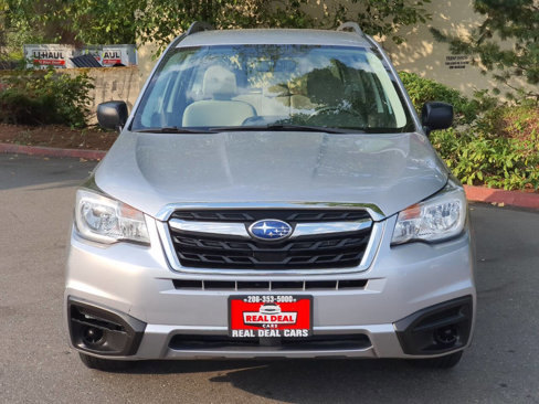 Used 2017 Subaru Forester 2.5i w/ Alloy Wheel Package image 3