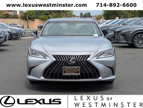 New 2025 Lexus ES 350 image 3