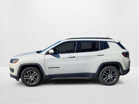 Used 2019 Jeep Compass Latitude w/ Popular Equipment Group image 8