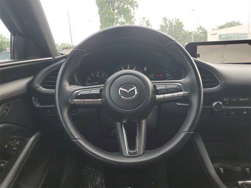 Used 2023 MAZDA MAZDA3 s image 13