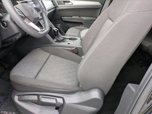 Used 2020 Volkswagen Atlas Cross Sport S image 14