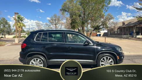 Used 2013 Volkswagen Tiguan SE image 1