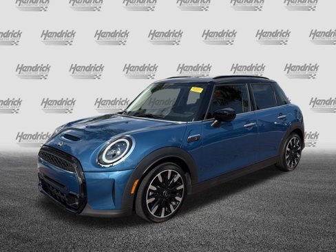Certified 2022 MINI Cooper S image 5